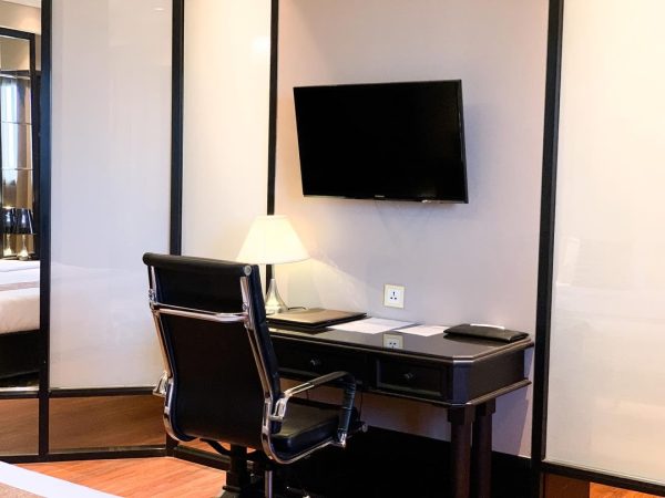 FAMILY SUITE 4